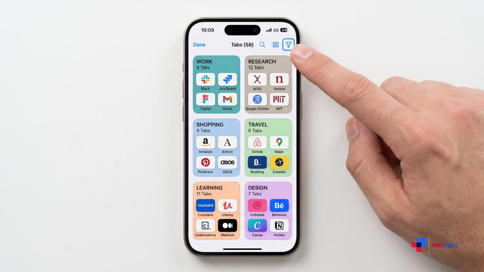 Safari on iOS 27 automatically organizing browser tabs into topic categories on iPhone